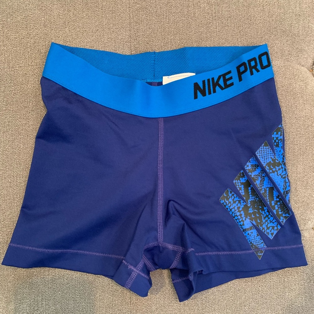 Nike Pro Spandex. Women’s size XS